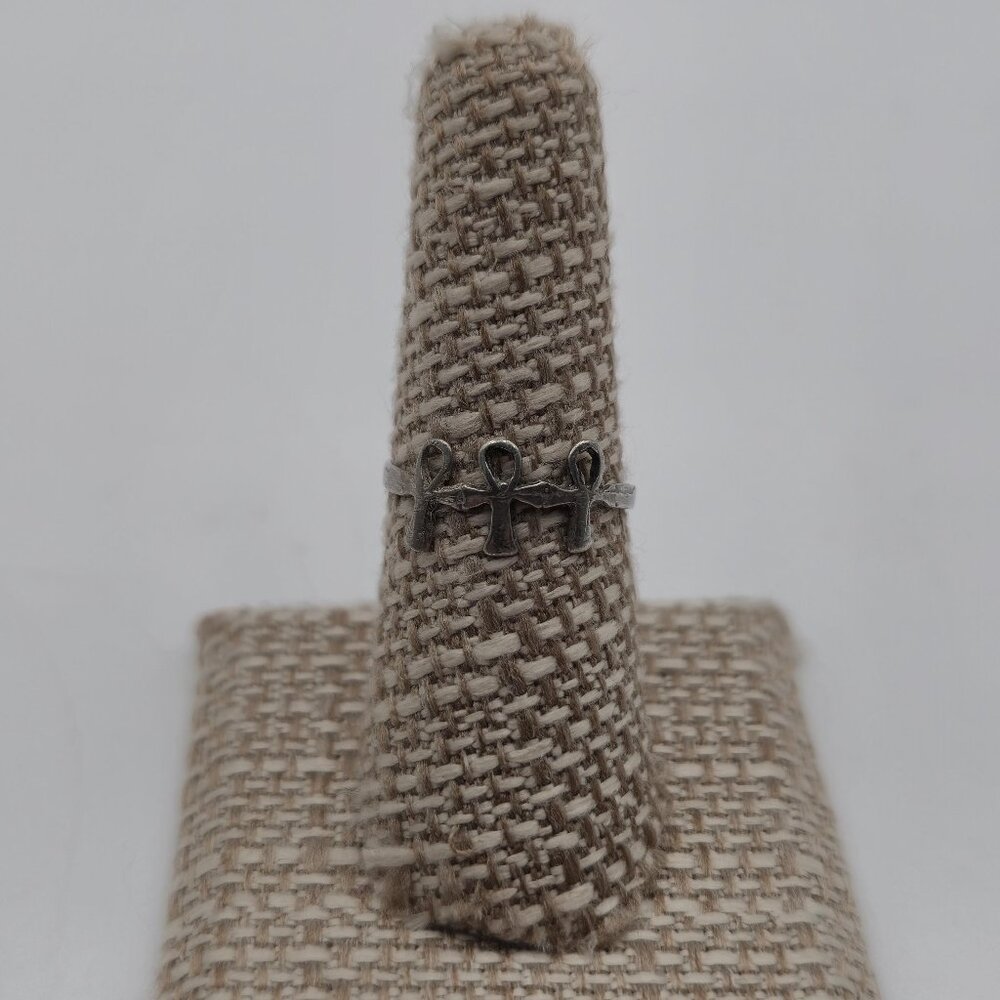 Size 7.75 Sterling Silver Handmade Heavily Tarnished Ankh's Ring A3485